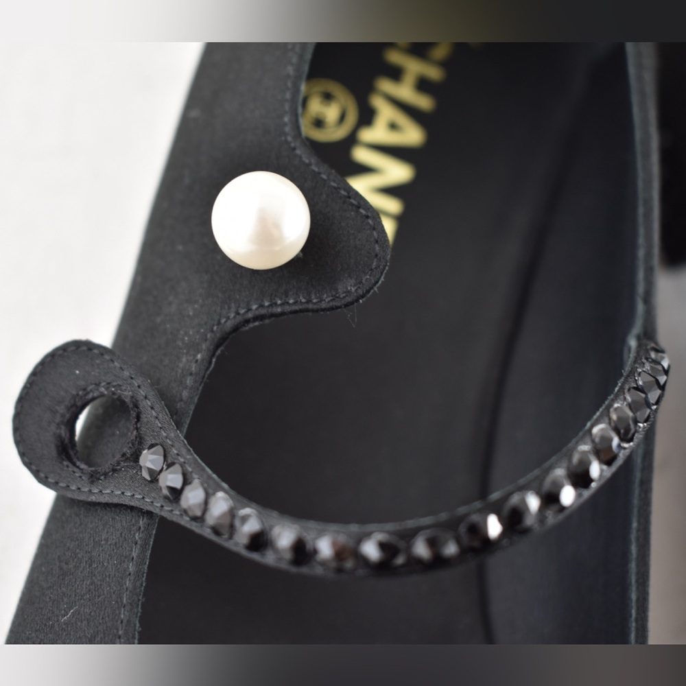 Chanel 24B Black Silk Crystal CC Logo Mary Jane Strap Ballerina Ballet Flat 38.5 - Picture 8 of 15